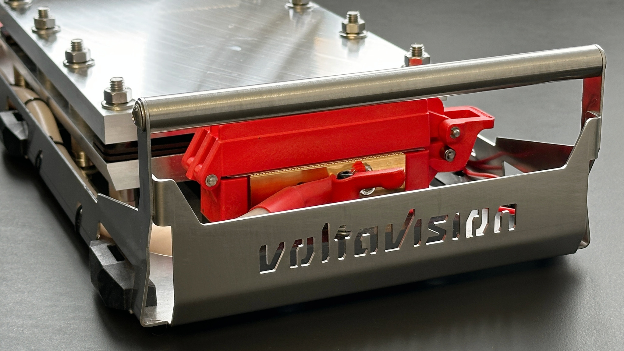 ef-600-header.jpg